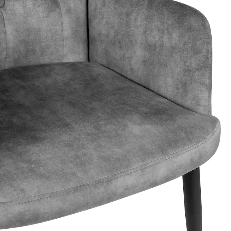 Poltrona d'accento vintage con bottoni trapuntati, schienale alto avvolgente, velluto e similpelle