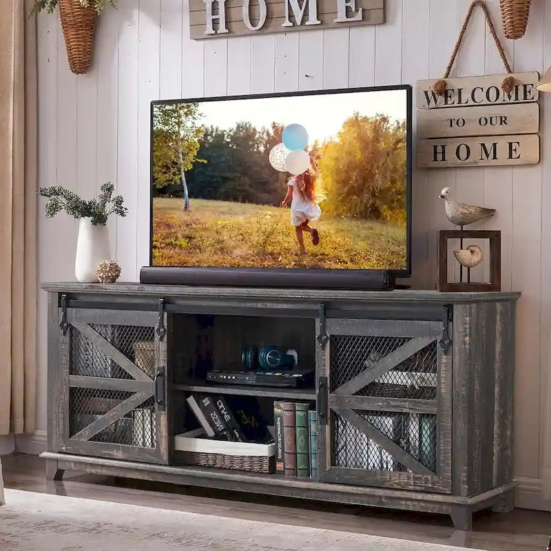 TV-Schrank im Landhausstil mit Schiebetür im Scheunenstil und Gittertüren, 66 Zoll, antikweiß, Eiche