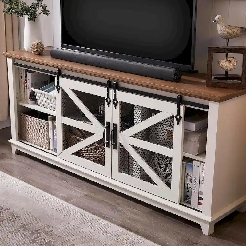 TV-Schrank im Landhausstil mit Schiebetür im Scheunenstil und Gittertüren, 66 Zoll, antikweiß, Eiche